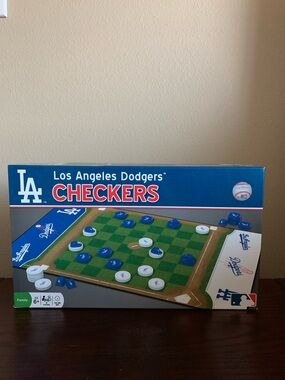 Los Angeles Dodgers Checkers Board Game. Good Condition